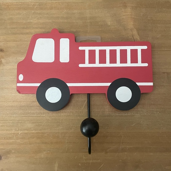 Hobby Lobby Other - 🦄3/$15 NWT Fire Truck Wall Decor